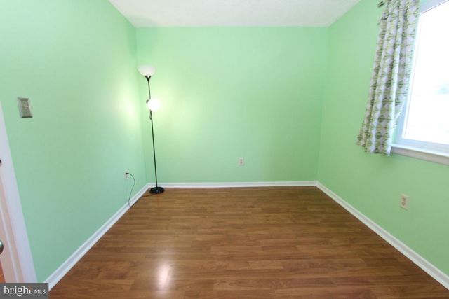 7714 TAMARRON DR, Plainsboro, NJ 08536