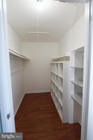 7714 TAMARRON DR, Plainsboro, NJ 08536