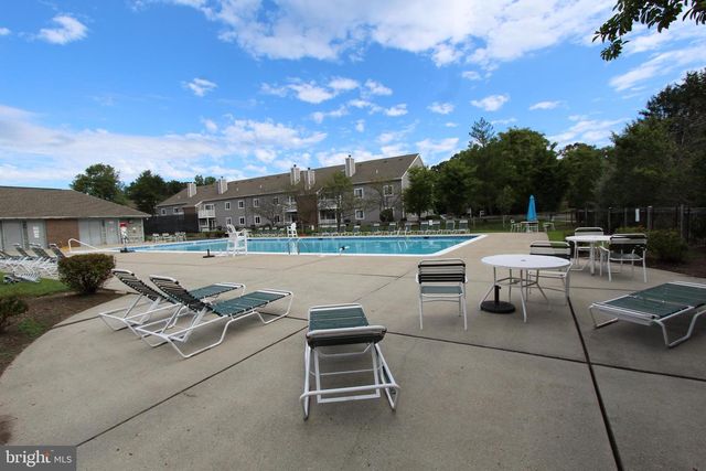 7714 TAMARRON DR, Plainsboro, NJ 08536