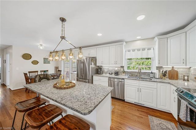 2303 Old Highway 21, State Road, NC 28676