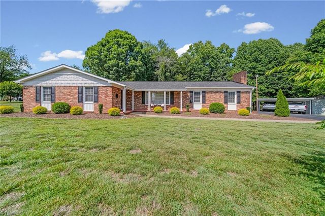 2303 Old Highway 21, State Road, NC 28676