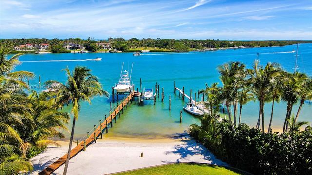 17581 SE Conch Bar Avenue, Jupiter, FL 33469