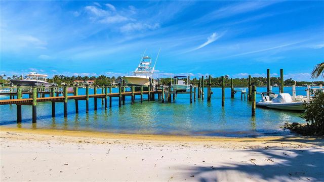 17581 SE Conch Bar Avenue, Jupiter, FL 33469