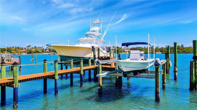 17581 SE Conch Bar Avenue, Jupiter, FL 33469