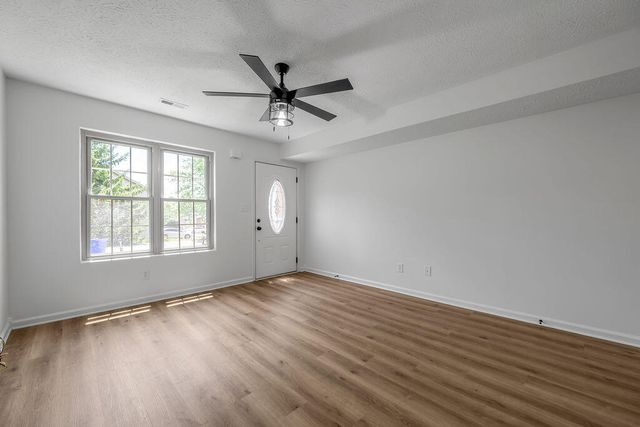 821 Mickey Lane, Lexington, KY 40509