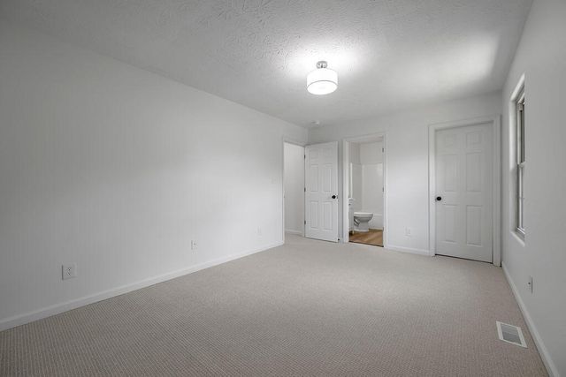 821 Mickey Lane, Lexington, KY 40509