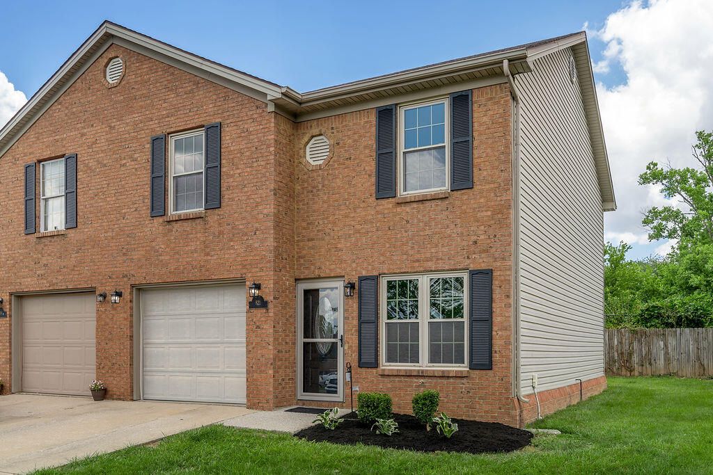821 Mickey Lane, Lexington, KY 40509