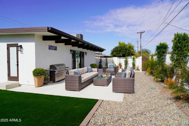 2223 N 74th Street, Scottsdale, AZ 85257