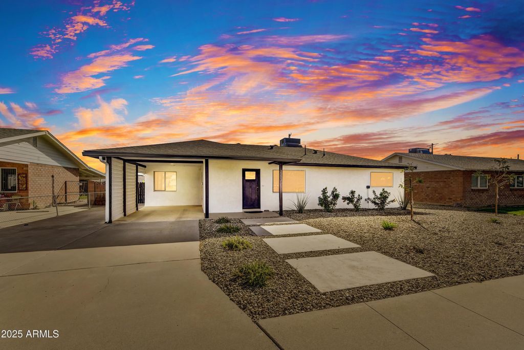 2223 N 74th Street, Scottsdale, AZ 85257