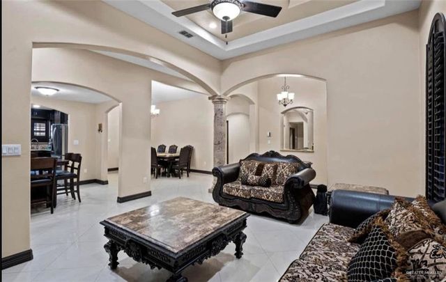 3707 Marla Drive, Palmview, TX 78572