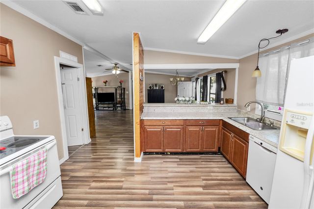 4916 ROLLINGLEN LOOP, Lakeland, FL 33810