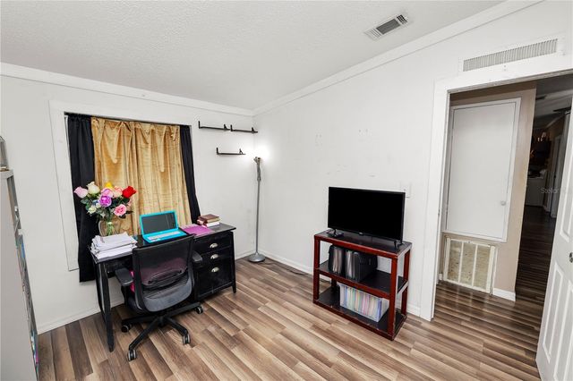 4916 ROLLINGLEN LOOP, Lakeland, FL 33810