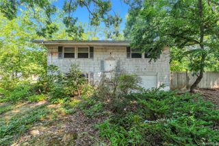41 Arrowhead Lane, East Setauket, NY 11733