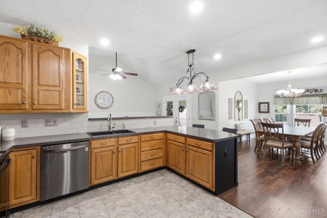 10 Noelle Court, Franklin, OH 45005