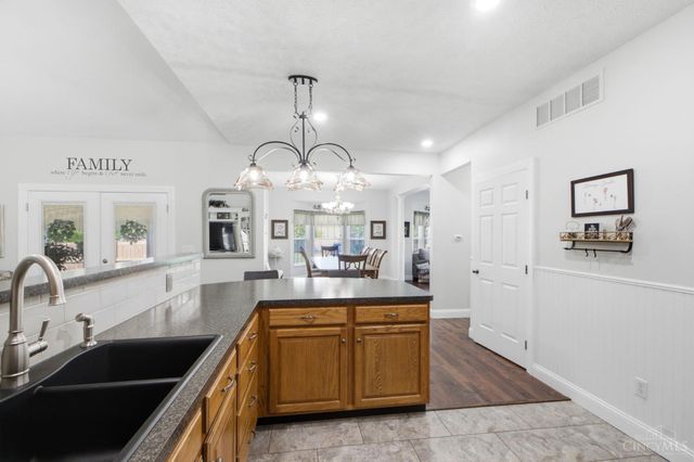 10 Noelle Court, Franklin, OH 45005