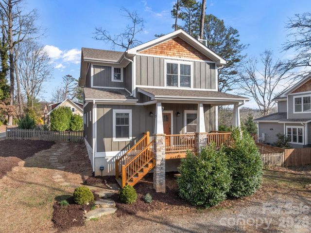 35 Elkmont Drive, Asheville, NC 28804