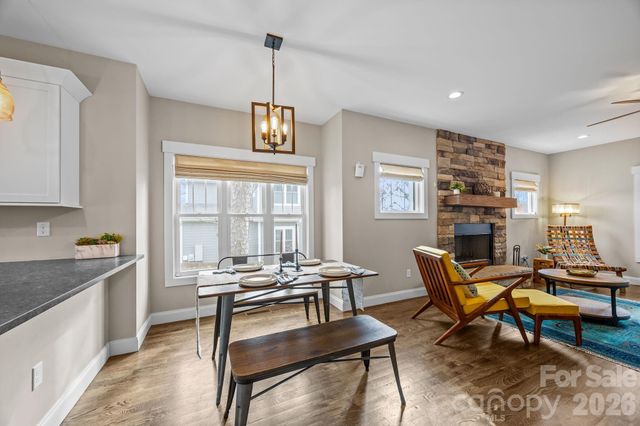 35 Elkmont Drive, Asheville, NC 28804