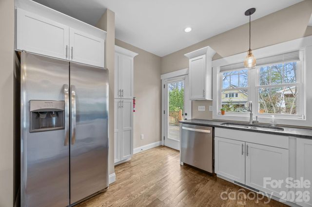 35 Elkmont Drive, Asheville, NC 28804