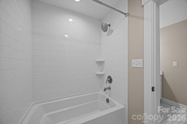 35 Elkmont Drive, Asheville, NC 28804