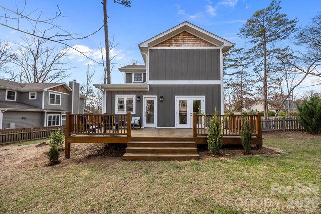 35 Elkmont Drive, Asheville, NC 28804