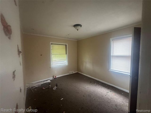 11851 Lakepointe Street, Detroit, MI 48224