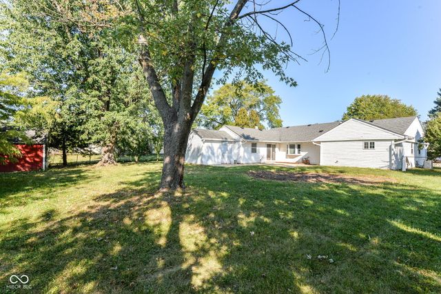 435 Southlane Drive, Whiteland, IN 46184