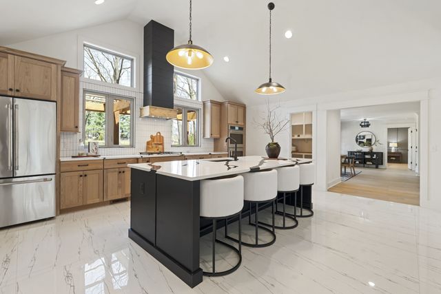 1328 Farmwood Dr, Murfreesboro, TN 37128