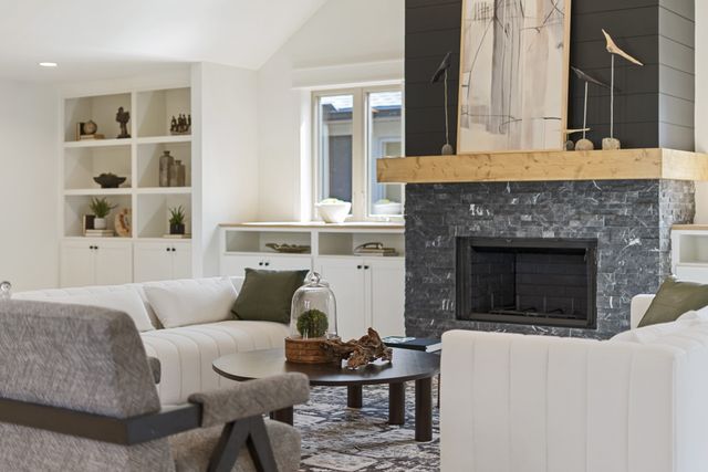 1328 Farmwood Dr, Murfreesboro, TN 37128