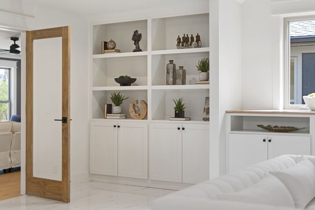 1328 Farmwood Dr, Murfreesboro, TN 37128