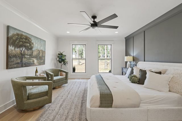 1328 Farmwood Dr, Murfreesboro, TN 37128