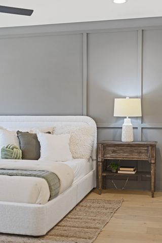 1328 Farmwood Dr, Murfreesboro, TN 37128