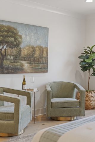 1328 Farmwood Dr, Murfreesboro, TN 37128