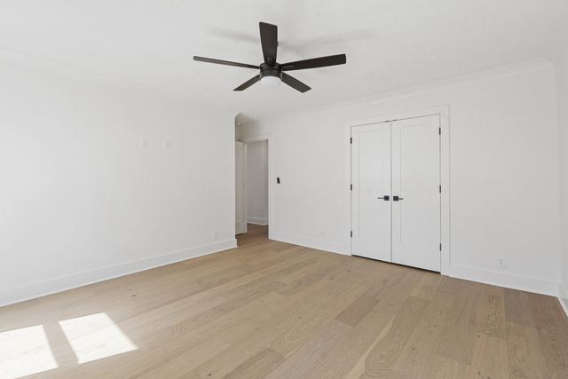 1328 Farmwood Dr, Murfreesboro, TN 37128