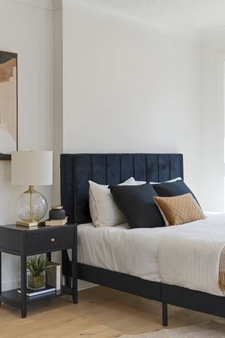 1328 Farmwood Dr, Murfreesboro, TN 37128