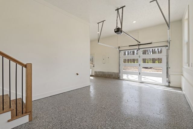 1328 Farmwood Dr, Murfreesboro, TN 37128