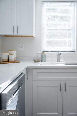 8705 BRADFORD RD, Silver Spring, MD 20901