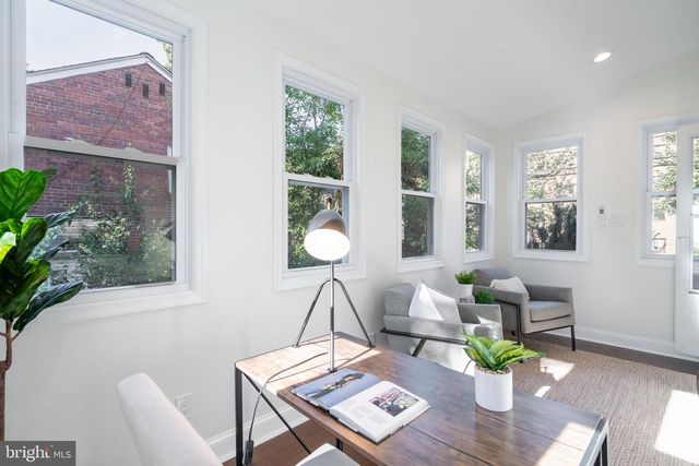 8705 BRADFORD RD, Silver Spring, MD 20901