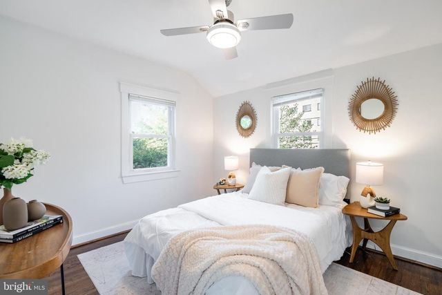 8705 BRADFORD RD, Silver Spring, MD 20901