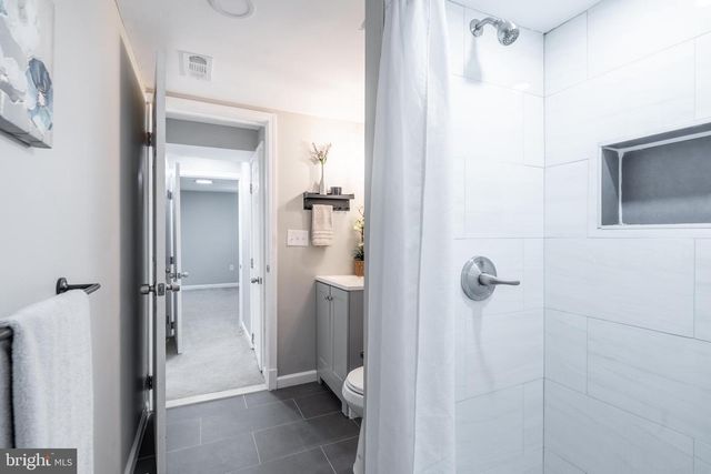 8705 BRADFORD RD, Silver Spring, MD 20901