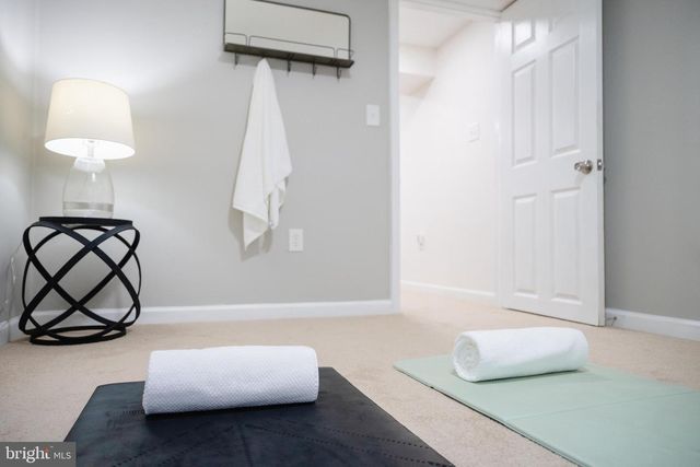 8705 BRADFORD RD, Silver Spring, MD 20901