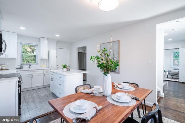 8705 BRADFORD RD, Silver Spring, MD 20901