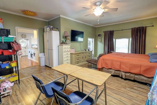 100 Willow Oaks Drive, Headland, AL 36345