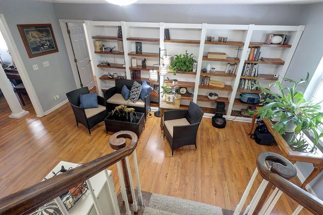 100 Willow Oaks Drive, Headland, AL 36345