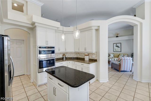 2022 El Dorado PKWY W, Cape Coral, FL 33914