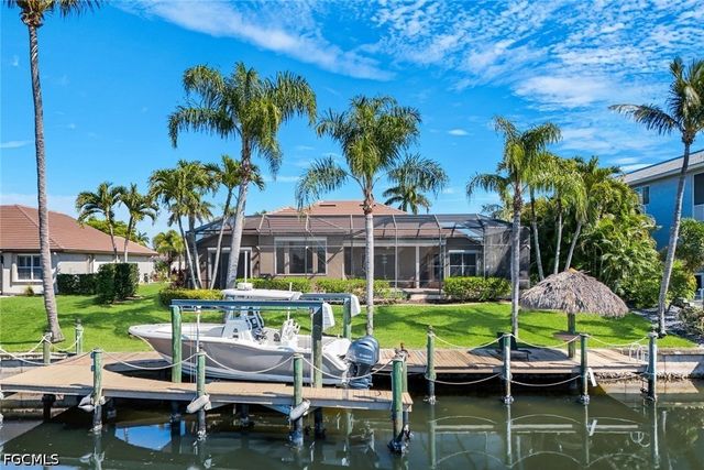 2022 El Dorado PKWY W, Cape Coral, FL 33914