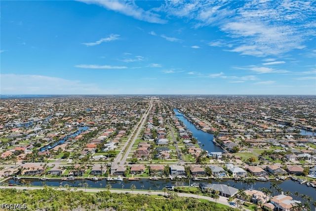 2022 El Dorado PKWY W, Cape Coral, FL 33914