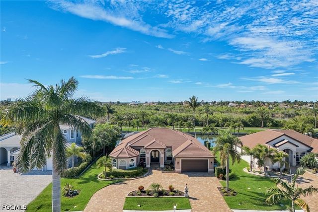2022 El Dorado PKWY W, Cape Coral, FL 33914
