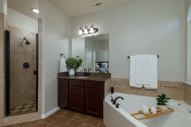 1805 Lewis Crossing Drive, Keller, TX 76248