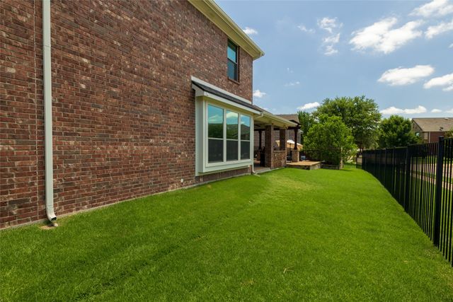 1805 Lewis Crossing Drive, Keller, TX 76248