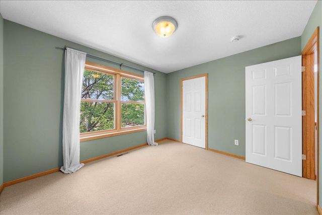 640 Dale Street N, Saint Paul, MN 55103